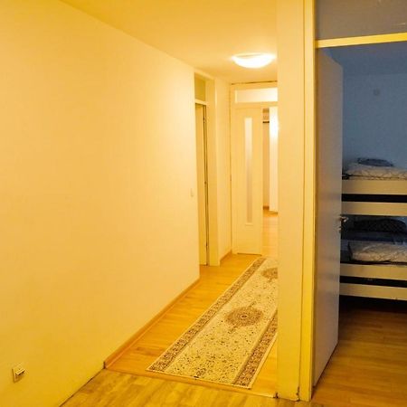 City Center Grand Apartment - Three-Bedroom, Free Parking Sarajevo Luaran gambar