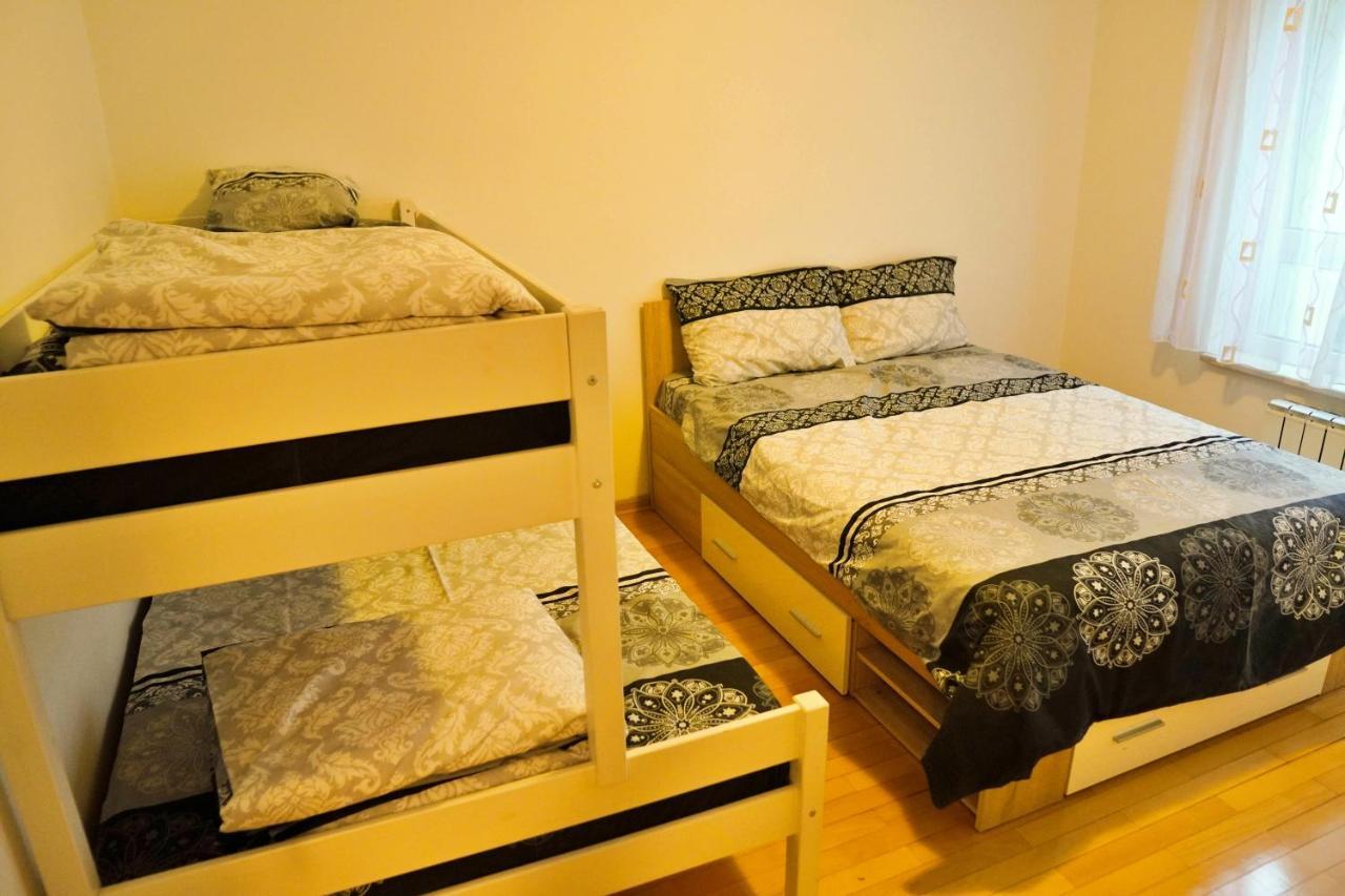 City Center Grand Apartment - Three-Bedroom, Free Parking Sarajevo Luaran gambar